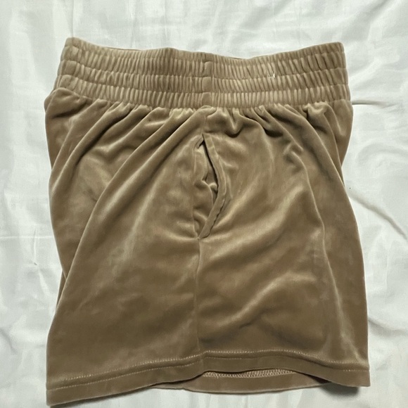 Tan Velour shorts Women's Size Large - Picture 3 of 3